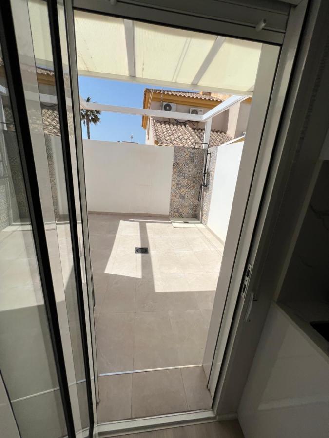 Апартаменты Bonito Adosado Con Piscina A 200 M De La Playa El Mojon  Экстерьер фото